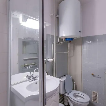 4 Pers, Pied Des Pistes, Balcon, Kitchenette Equipee, - Fr-1-400-46 Lejlighed Gourette